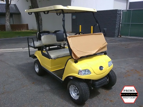 Yellow Evolution 4 Passenger Golf Cart affordable golf cart rental, golf cart rent massachusetts